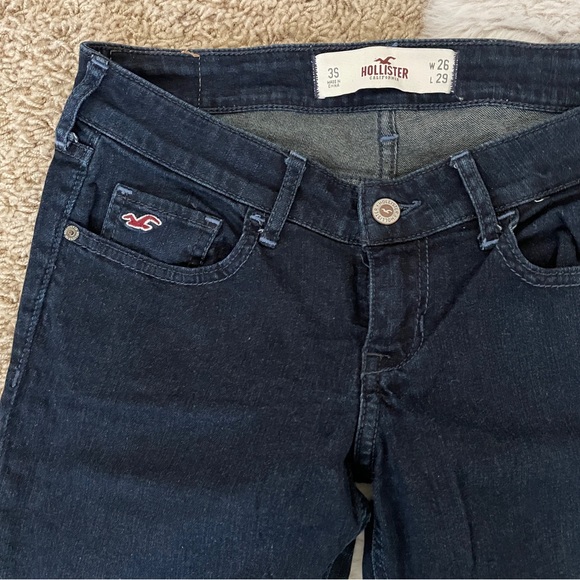 Hollister Dark Wash Jeans Size 3Short - Picture 4 of 6